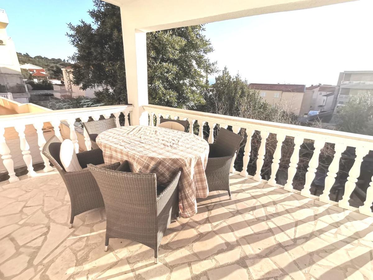 Apt White Idyll, 3 Bedrooms, 3 Bathrooms, Terrace Apt Promajna Ngoại thất bức ảnh