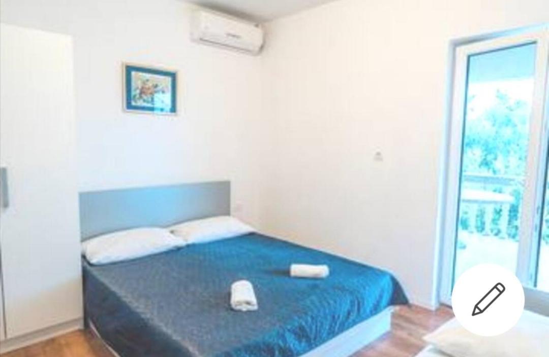 Apt White Idyll, 3 Bedrooms, 3 Bathrooms, Terrace Apt Promajna Ngoại thất bức ảnh